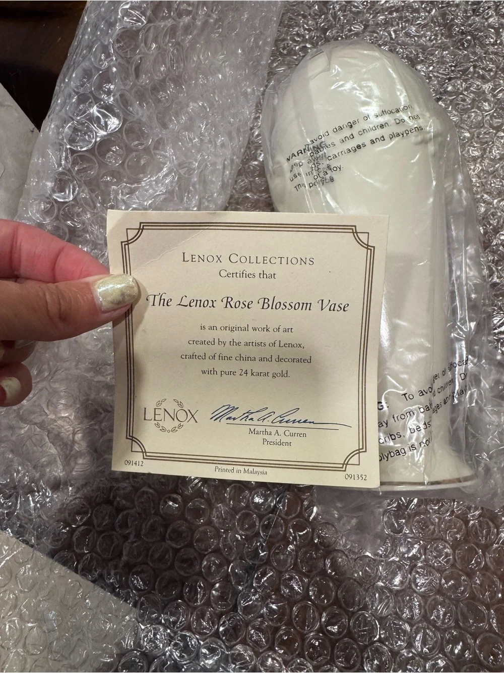 NEW LENOX Rose Blossom Bud Vase Ivory Porcelain 24k Gold/Gilded Trim